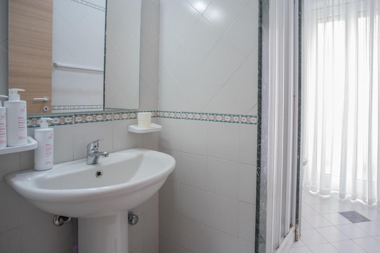 Seaview Rooms In The Center By Wonderful Italy Cefalù Extérieur photo
